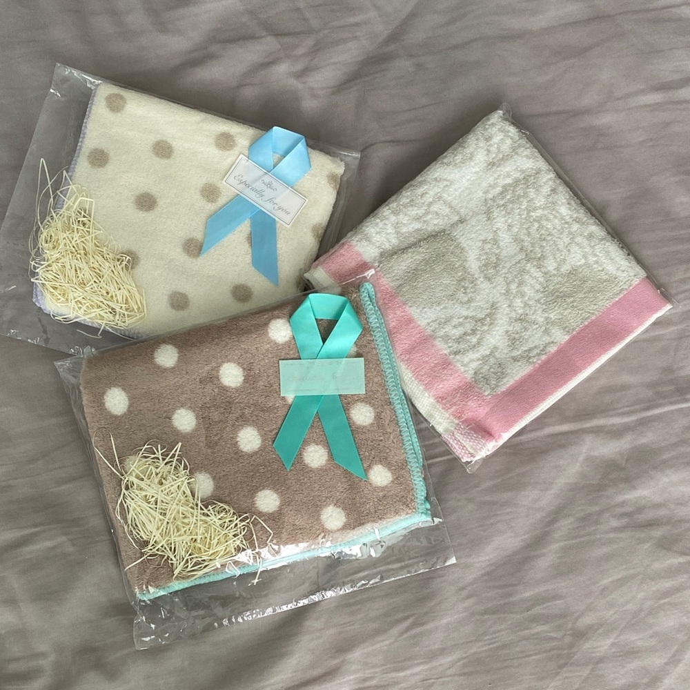 Fluffy material Towel Set